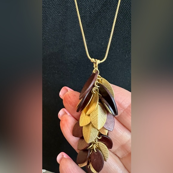 Pilgrim Gold Plated Flowers & Enamel Leaves Necklace & Bracelet - Picture 7 of 15